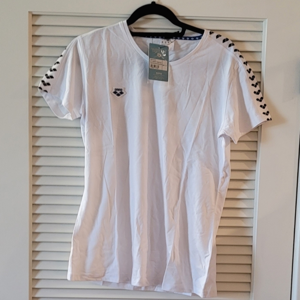 Arena- (NWT) Women's White & Black Scoop-Neck T-Shirt